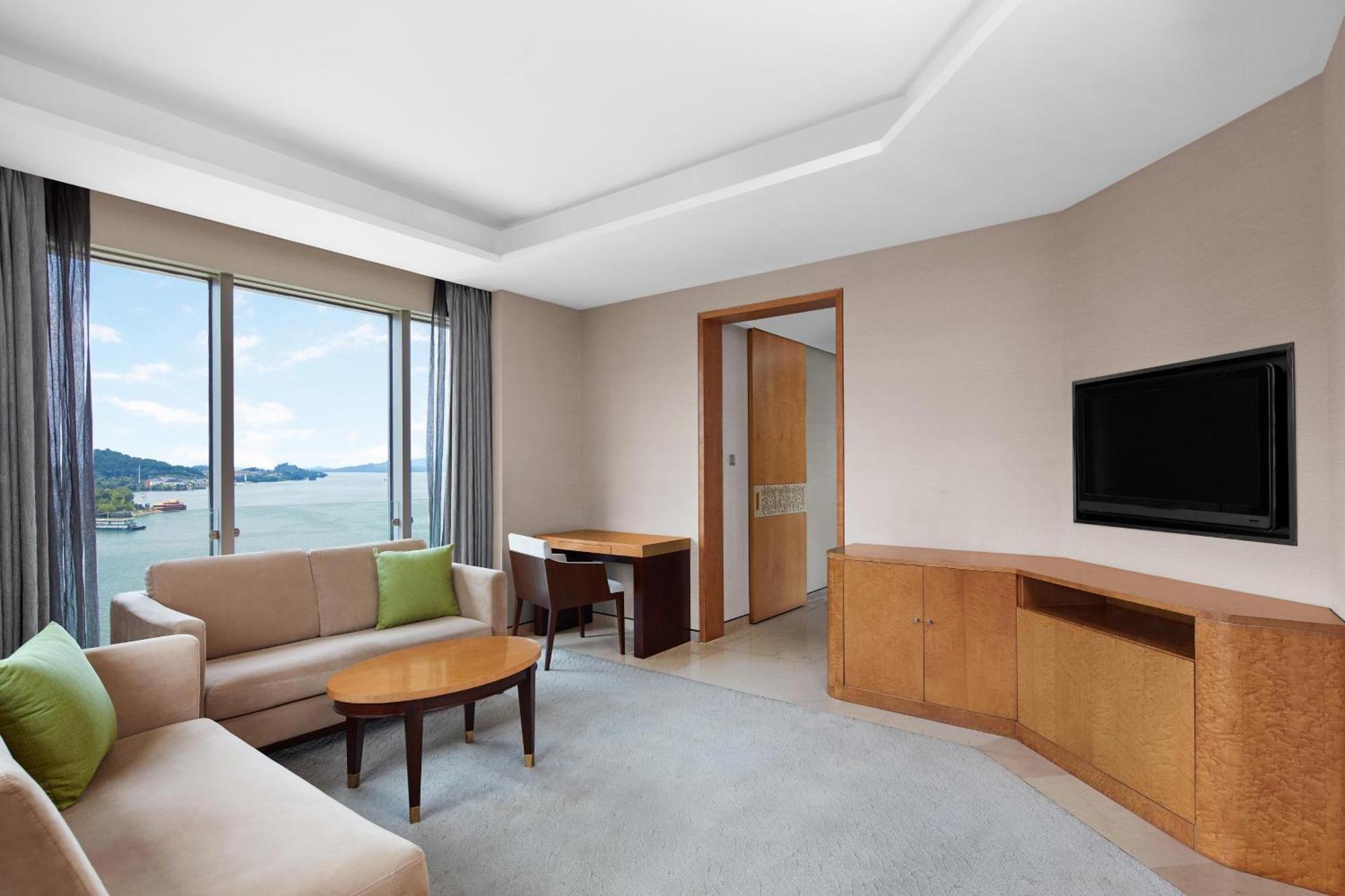 Sheraton Qiandao Lake Resort Chun'an Exterior photo