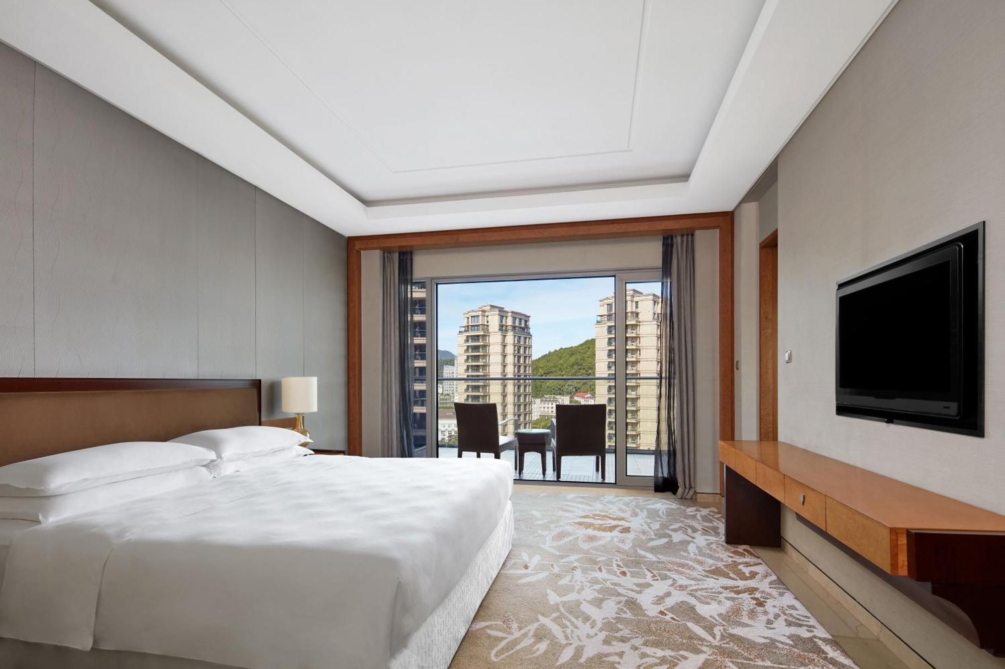 Sheraton Qiandao Lake Resort Chun'an Exterior photo